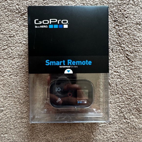 GoPro Smart Remote - Picture 1 of 4